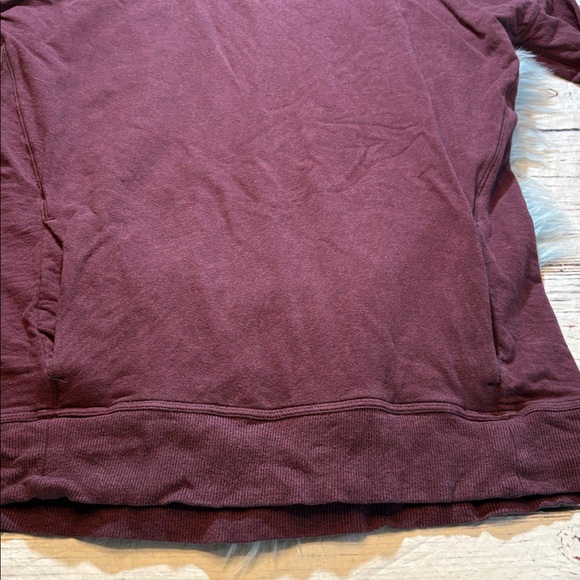 Lululemon Stress Less Hoodie in Heathered Bordeaux Drama sz 8 - Picture 6 of 8